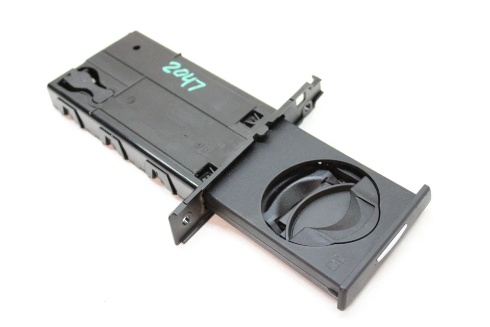 BMW 328xi 2011 portavasos delantero derecho moldura lado izquierdo 5145 7127461 OEM 08 09 10 Foto 2 de 4