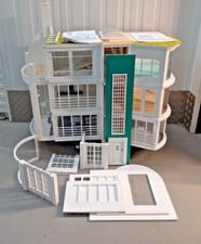 Dolls House Emporium Malibu Beach House Kit Large Part Built Model