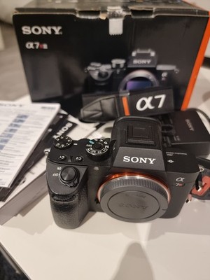 Sony Alpha A7R III 42,4MP Spiegellose Systemkamera - Schwarz (Nur Gehäuse)