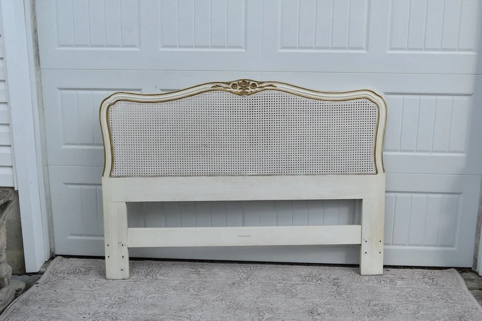 Vintage Henredon Full Size French Provincial Style Headbord w/Cane Backing - Image 2 of 4