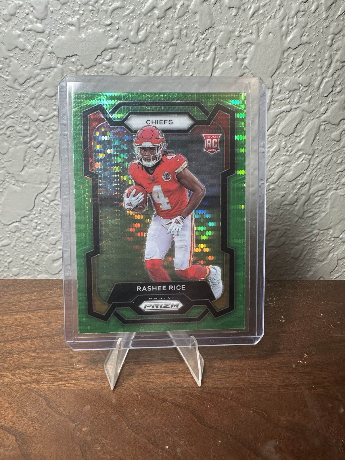 2023 Panini Prizm - Rookies Rashee Rice #350 Neon Green Pulsar Prizm (RC)
