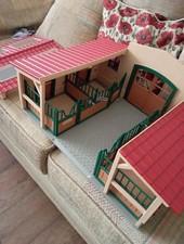 Schleich Stables Barn Horse Riding Arena Play Set. ( Missing Parts)