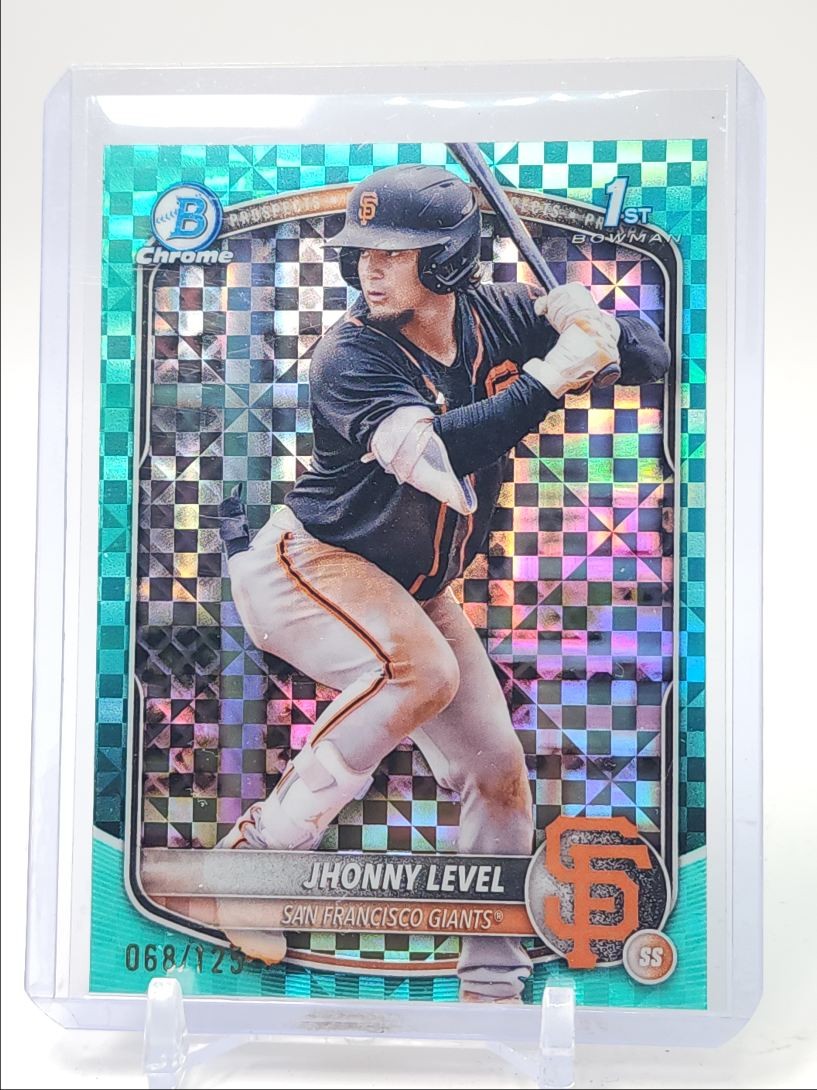 JHONNY LEVEL 2025 BOWMAN CHROME 1ST AQUA XFRACTOR GIANTS /125 Q5747