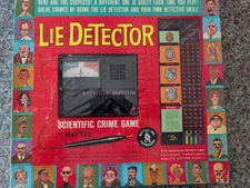 Lie Detector A Scientific Crime Game 1960 Mattel READ  Detector box cards +