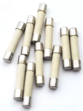 Lot of 10 Bussmann ABC8 250 Volt 8 Amp 1/4" x 1-1/4" Fast Acting Ceramic Fuses