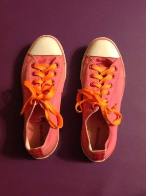 Converse All Star Sneakers Size 6 Low Top Pink Canvas Dark Pink Gym Shoes Unisex - Image 1 of 4