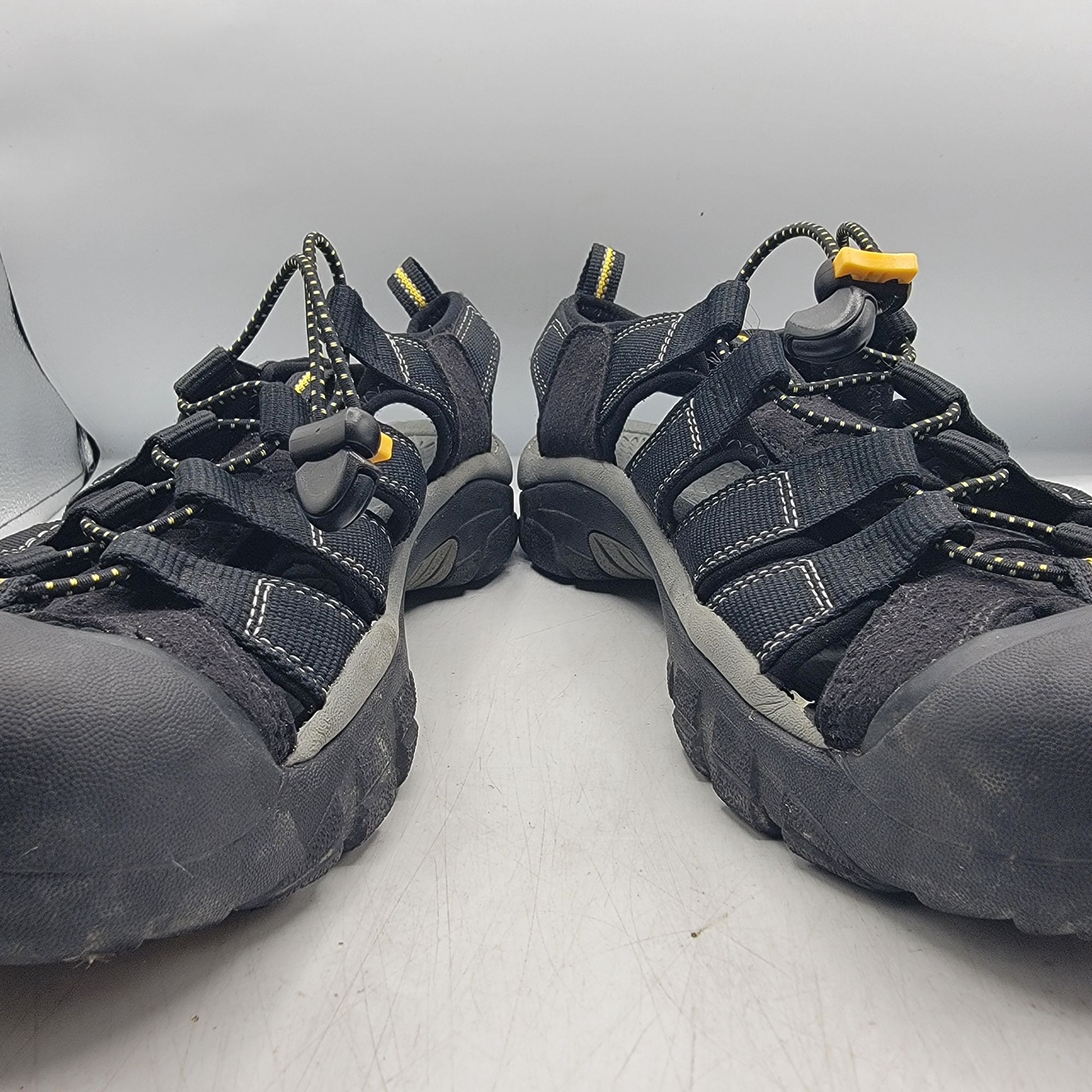 Sandali KEEN Newport H2 da uomo 11 neri punta chiusa estate impermeabili sport 1001907