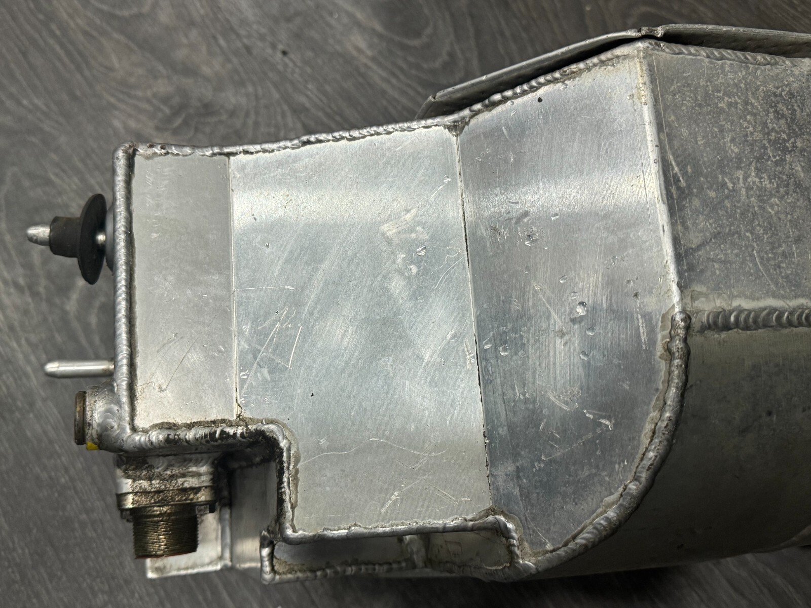 Lamborghini Gallardo 2005 Oil Reservoir Tank OEM 07L115374H