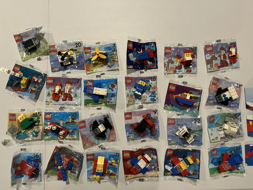 Vintage Lego 1998 Holiday Advent Calendar Set 1298  100% COMPLETE Box MINTY - Image 2 of 4