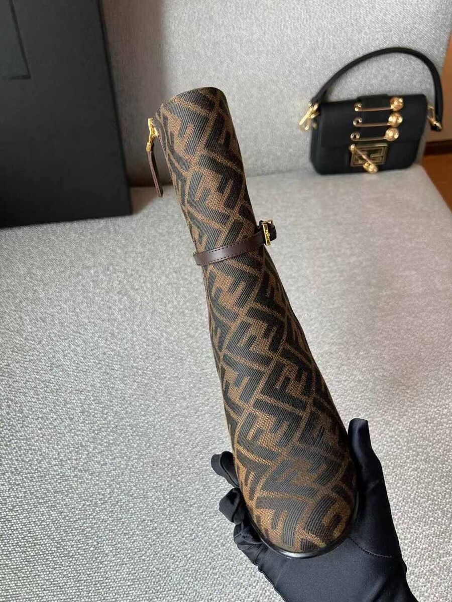 Fendi Delfina Brown Leather High Heel Ankle Boots EU37 AU6,5 Fendi Delfina Brown Leather High Heel Ankle Boots EU37 AU6,5