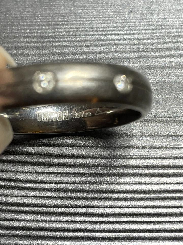 "Banda de diamantes de titanio Triton 4,9 mm tamaño 9,75"" supongo simulada" Foto 4 de 4