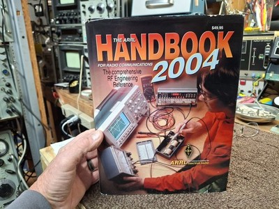 2004 The Arrl Handbook for Radio Amateurs, hard bound