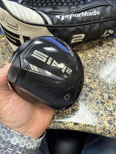 Taylormade Sim2 Driver Head - 8deg - RH - Picture 2 of 5