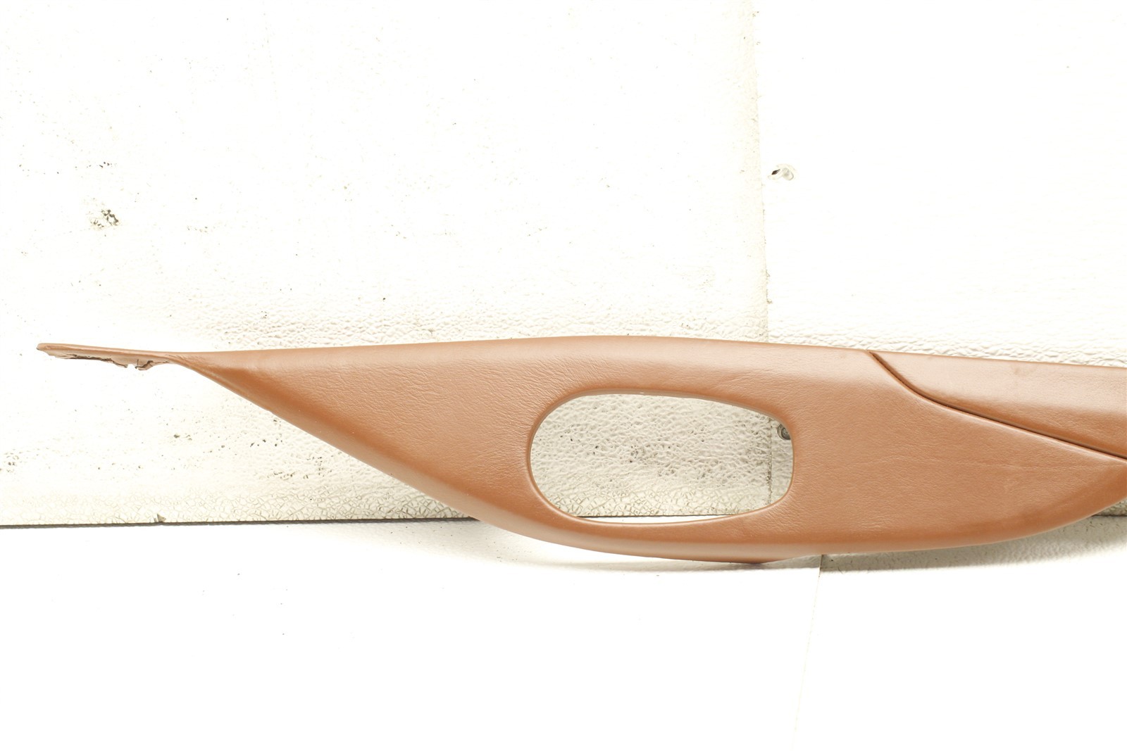 2020 Aston Martin Vantage Right Trim Panel Cover 614914-DB9-20 18-21