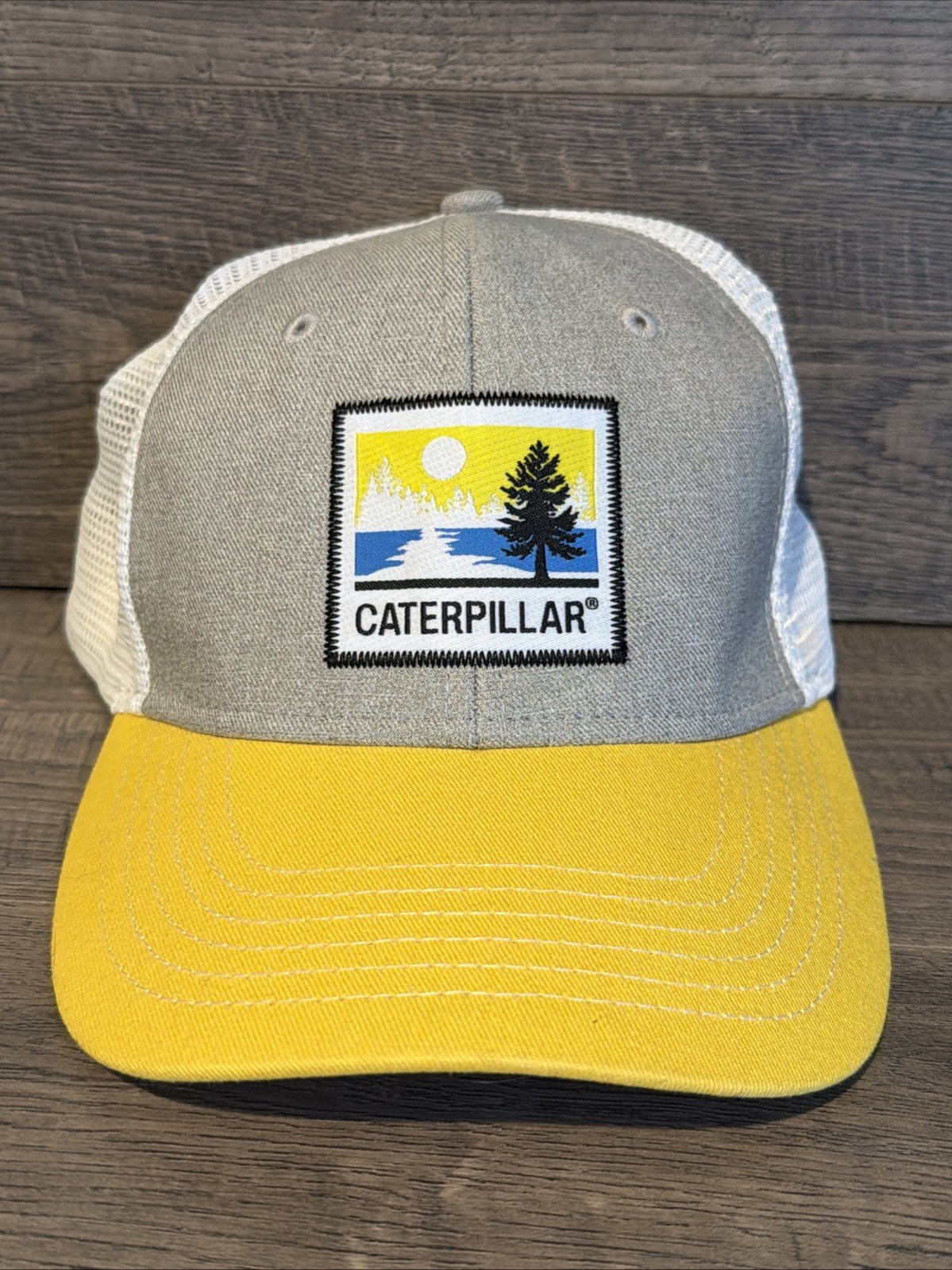 CAT Caterpillar Gray Yellow White Hat Snap Back mesh Outdoor