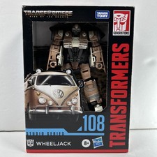 Transformers  Rise of the Beasts Studio Series 108 Deluxe Class Wheeljack