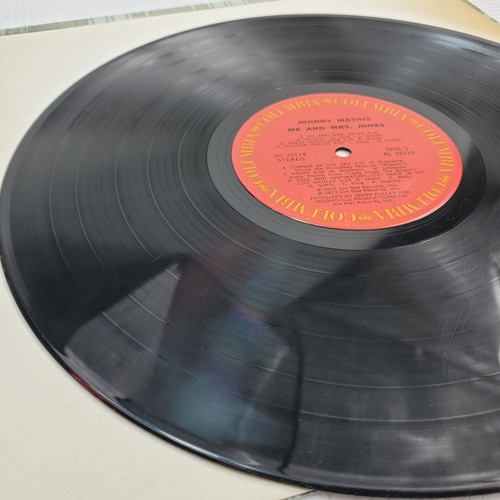 JOHNNY MATHIS Me And Mrs. Jones 1973 Vinyl Record Columbia KC 32114 - Picture 8 of 12