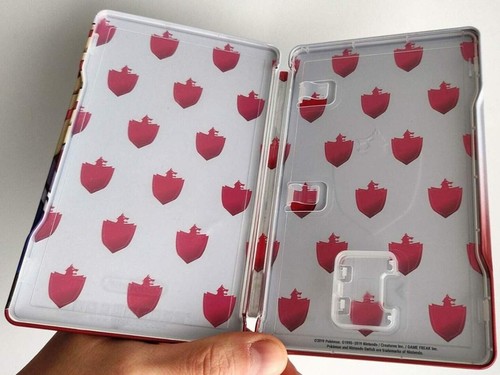 Totalmente Nuevo Oficial Pokémon Shield Limited SteelBookCase para Nintendo Switch NS - Imagen 2 de 4