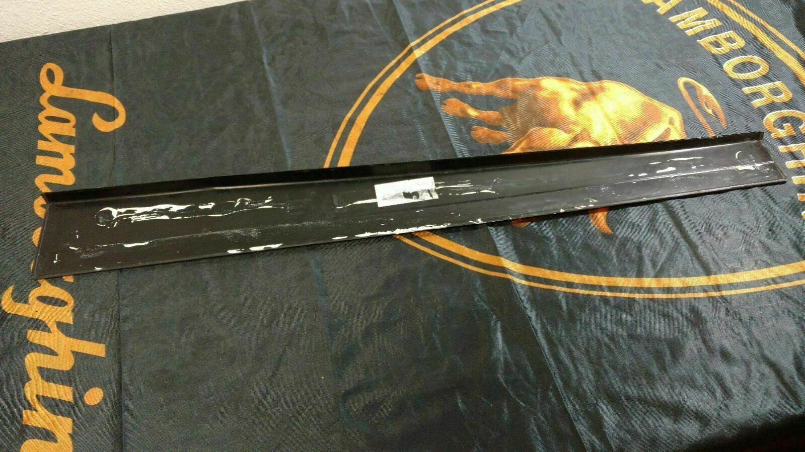 LAMBORGHINI MURCIELAGO LP PASSENGER RIGHT SIDE DOOR SILL SCUFF PLATE 410853492 