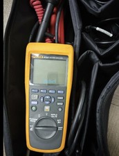 1pc FLUKE BT521 Used Battery Internal Resistance Analyser