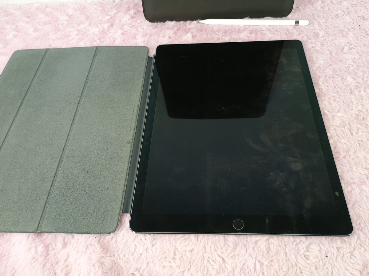iPad 12