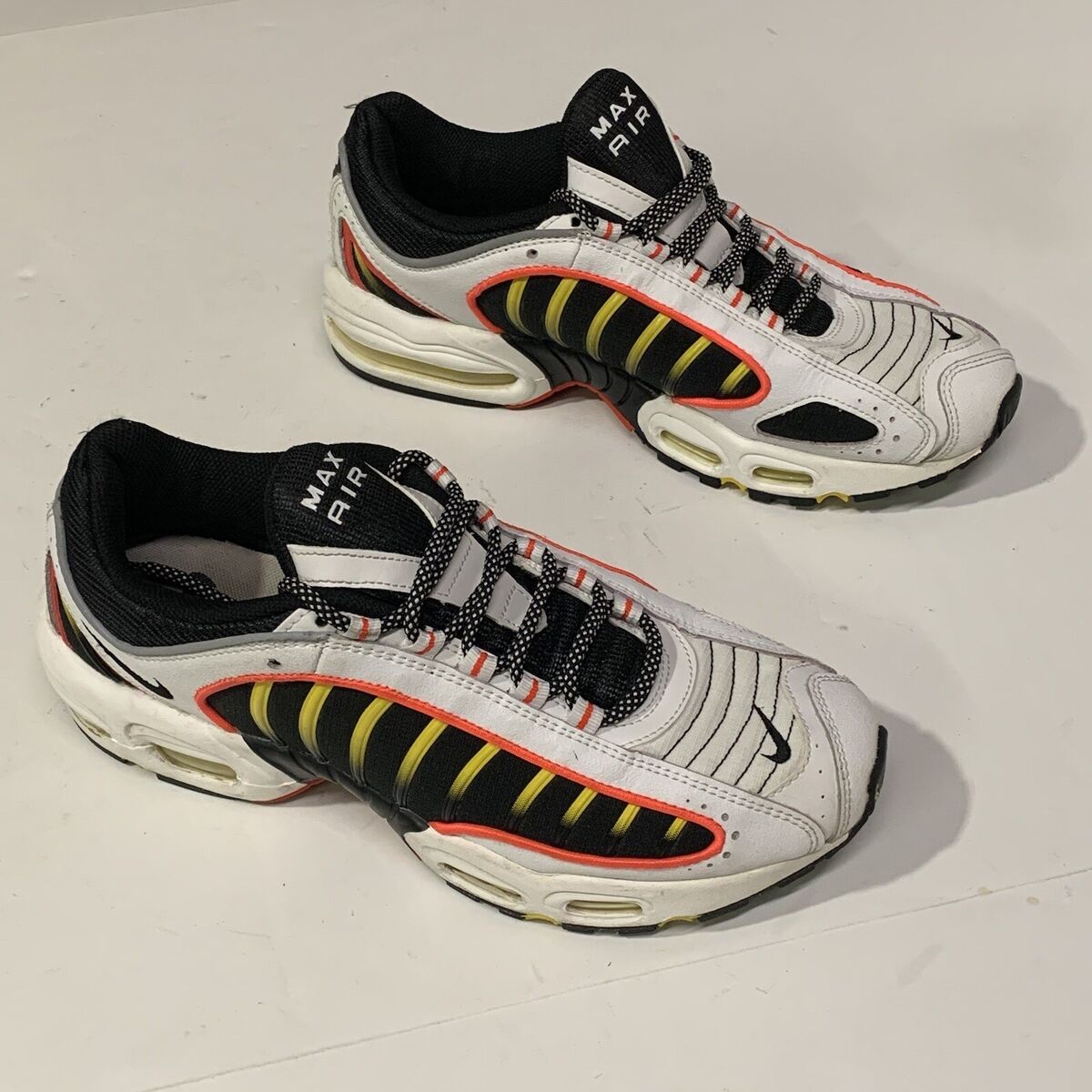 s-l1200.jpg s-l1200.jpg