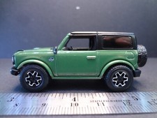 Greenlight 2023 Ford Bronco Outer Banks green/black - Loose 1:64