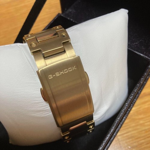 CASIO G-SHOCK Gold Metal GMW-B5000GD-9JF Solar Bluetooth Men’s Watch Excellent - Picture 3 of 7