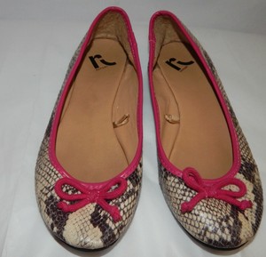 report snakeskin shoes