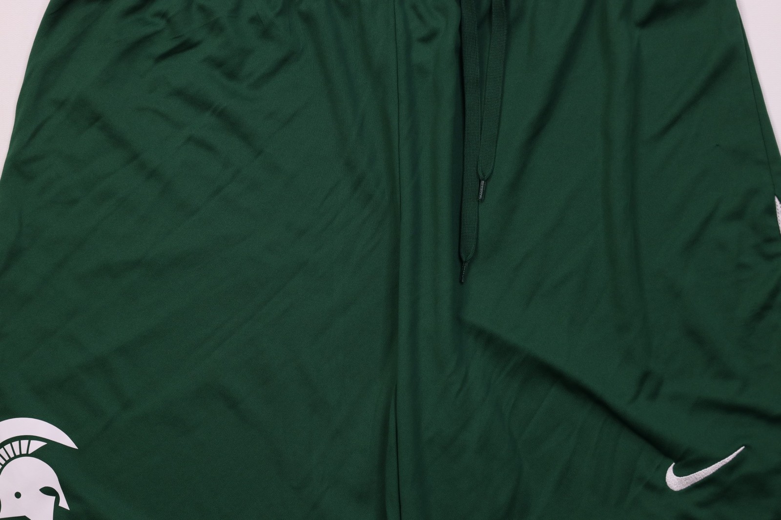 Nike Mens Large Slim Fit Team Issued Michigan State University Football Shorts thumbnail 3