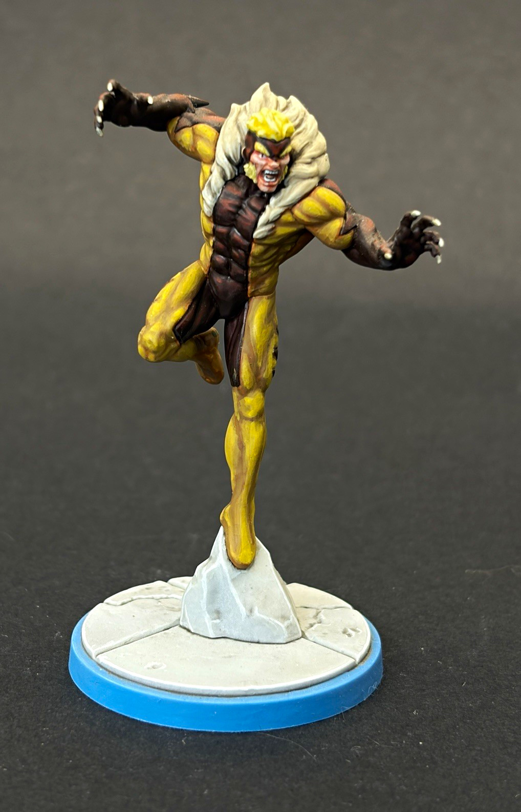 Marvel Crisis Protocol Sabretooth Victor Creed Painted Miniature + Card