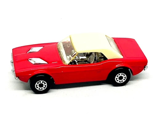 Matchbox Lesney Superfast 1 Dodge Challenger in darker red, shiny base, mint!