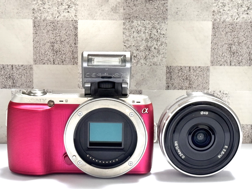 Sony Alpha NEX-C3 Mirrorless Camera Pink w/Lens SEL16F28, Flash, Case, SDcard Jp - Picture 3 of 23