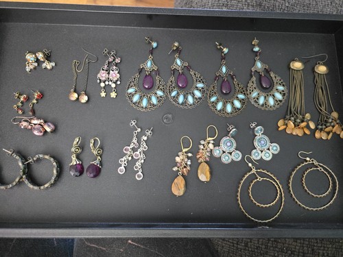 Vintage/Mod Avon Earrings Lot Rhinestone Cat Eye Flower