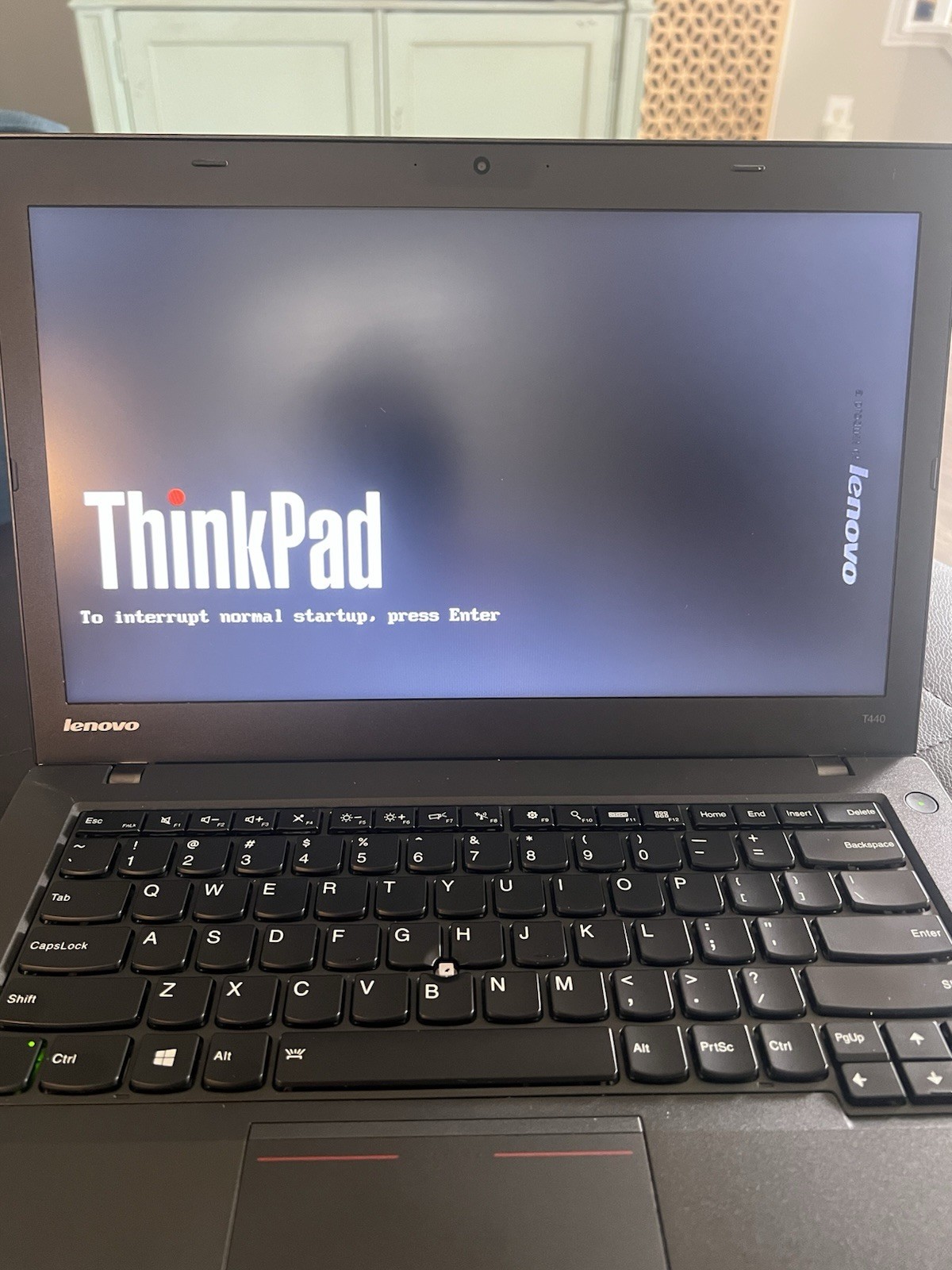 Lenovo ThinkPad T440, 14-Inch Laptop, with Intel Core i5 4th Gen., 8 GB SSD (Solid State Drive), Windows 10 Pro