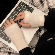 2024 New Mink Fleece Half Finger Gloves for Women's Soft Winter Warmth Luxury So