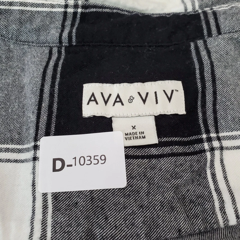 Top de mujer Ava & Viv X negro a cuadros franela abotonada manga larga cuello LEER Foto 2 de 4