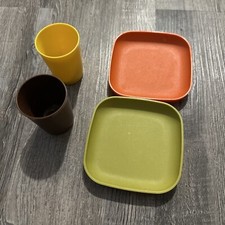 Tupperware Toys Vintage Child Plates 4" Square Harvest Colors 1502 Set of 4