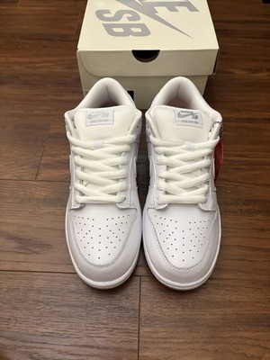 Nike Supreme SB Low Dunks HQ8487-100 White Metallic Swoosh Size 8