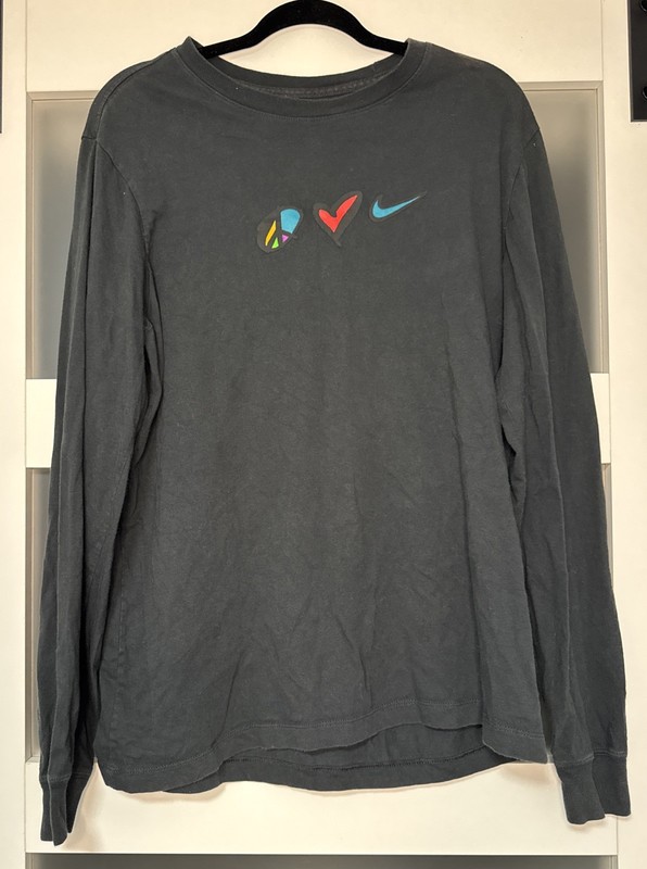 Nike Sportswear Peace Love Swoosh Men's Long Sleeve T-Shirt Black Men's Size L