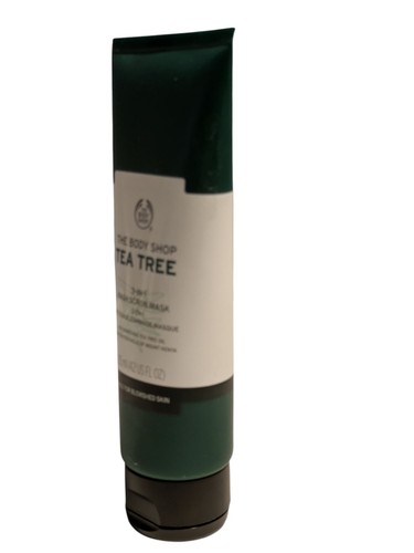 The Body Shop Tea Tree 3 in 1 Wash Scrub & Mask – Purifying Tea Tree Oil New - Picture 3 of 12