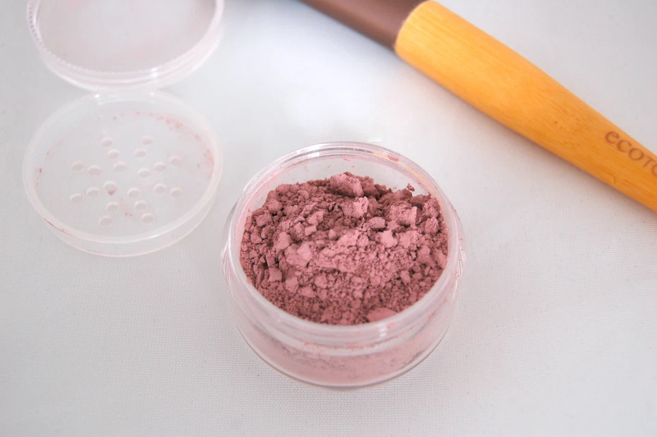 Natural Vegan Mauve Blush 30g Gentle Skin Improving Mineral Makeup Mica-Free - Image 2 of 4