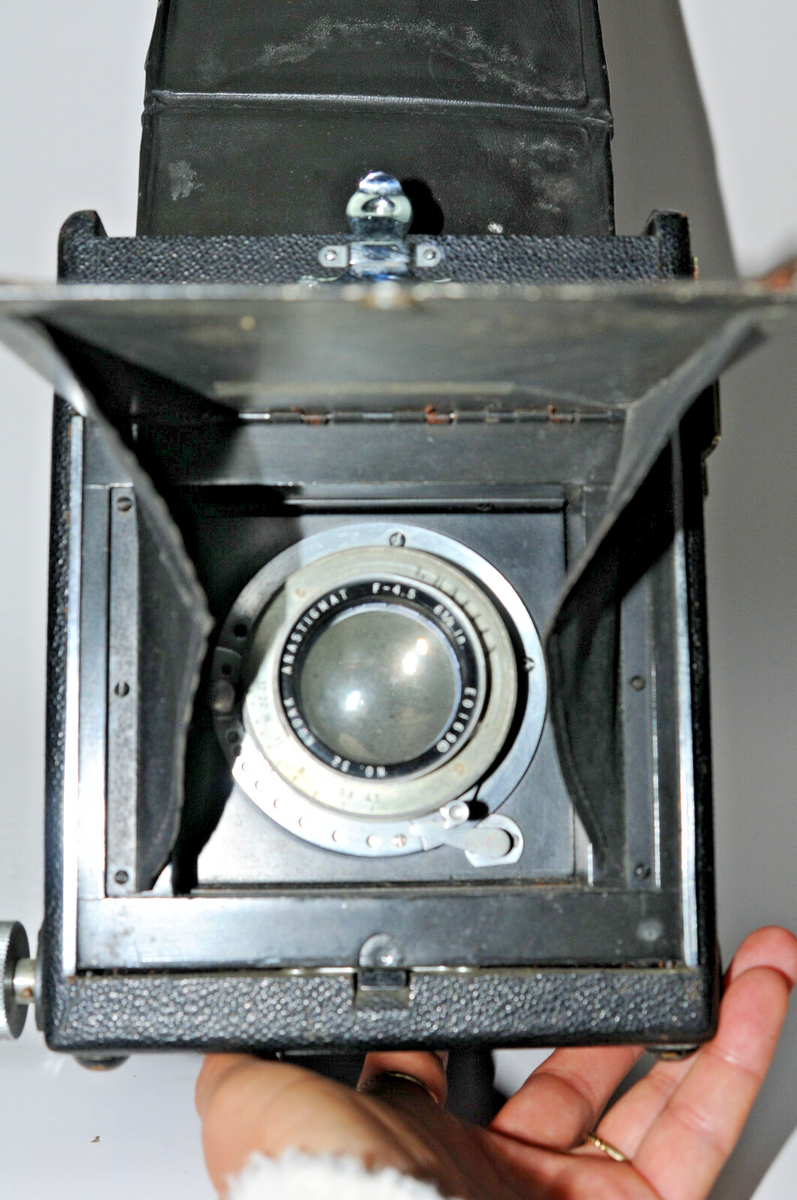 Graflex RB Super D 3 1/4 x 4 1/4 Camera with Kodak Anastigmat Lens