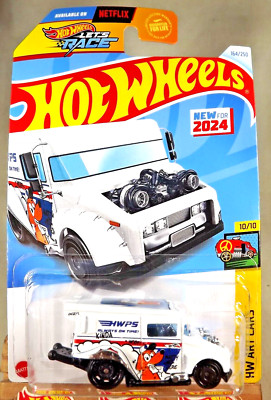 2024 Hot Wheels #164 HW Art Cars 10/10 MAILED IT! White w/Black DD8-AD Spokes
