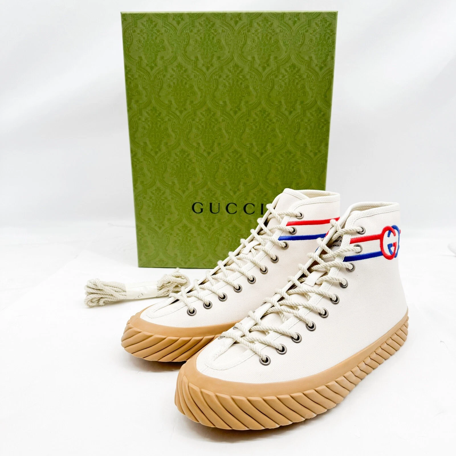 Neuf avec étiquettes baskets haut de gamme Gucci GG crème pour hommes imbriquées G toile taille 8G