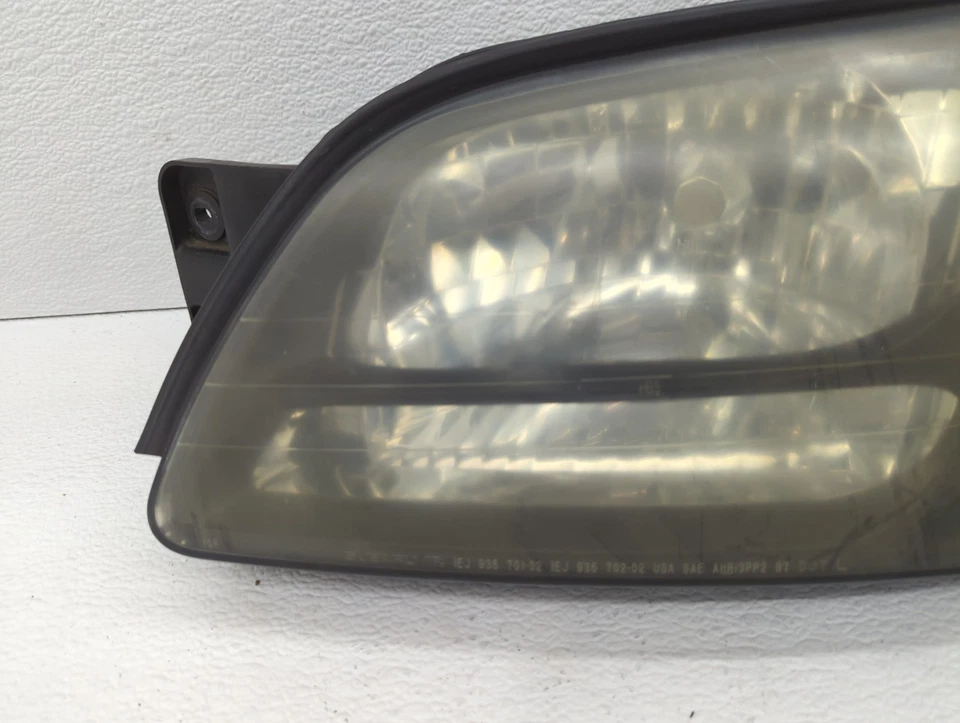 2000-2004 Subaru Legacy Driver Izquierdo OEM Faro Faro Lámpara UGMFC Foto 2 de 4