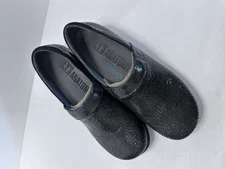 Grey's Anatomy SoftWalk WOMENS Black Shiny Slip On Mules Clogs Shoes SIZE 11M