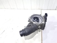 Pompe à eau Mercedes 206