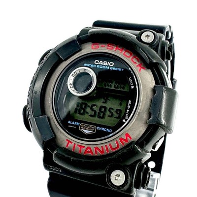 Casio G Shock Frogman DW 8200 Digitaluhr graues Zifferblatt schwarzes Armband