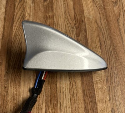 13-16 Hyundai Santa SPORT Exterior Roof Shark FIN Antenna Module 96210-4Z100 OEM
